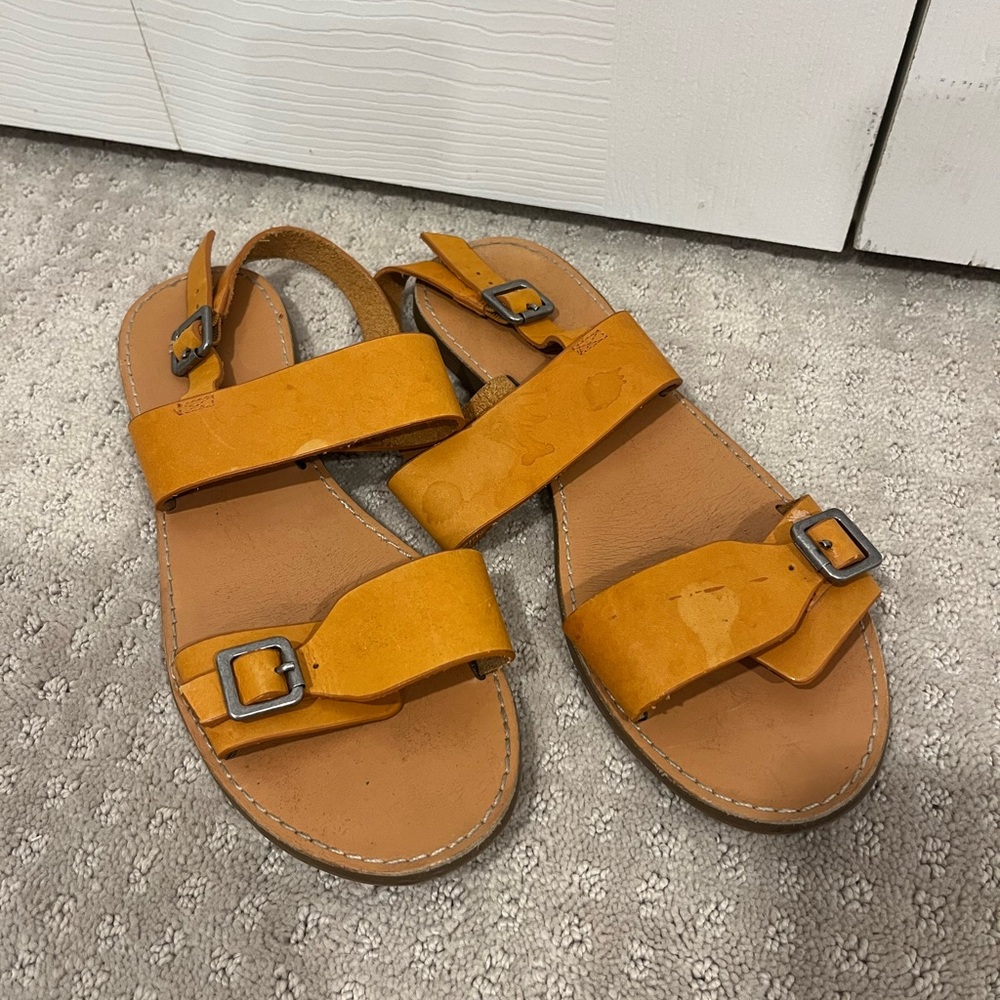 Tan Madewell buckle sandals